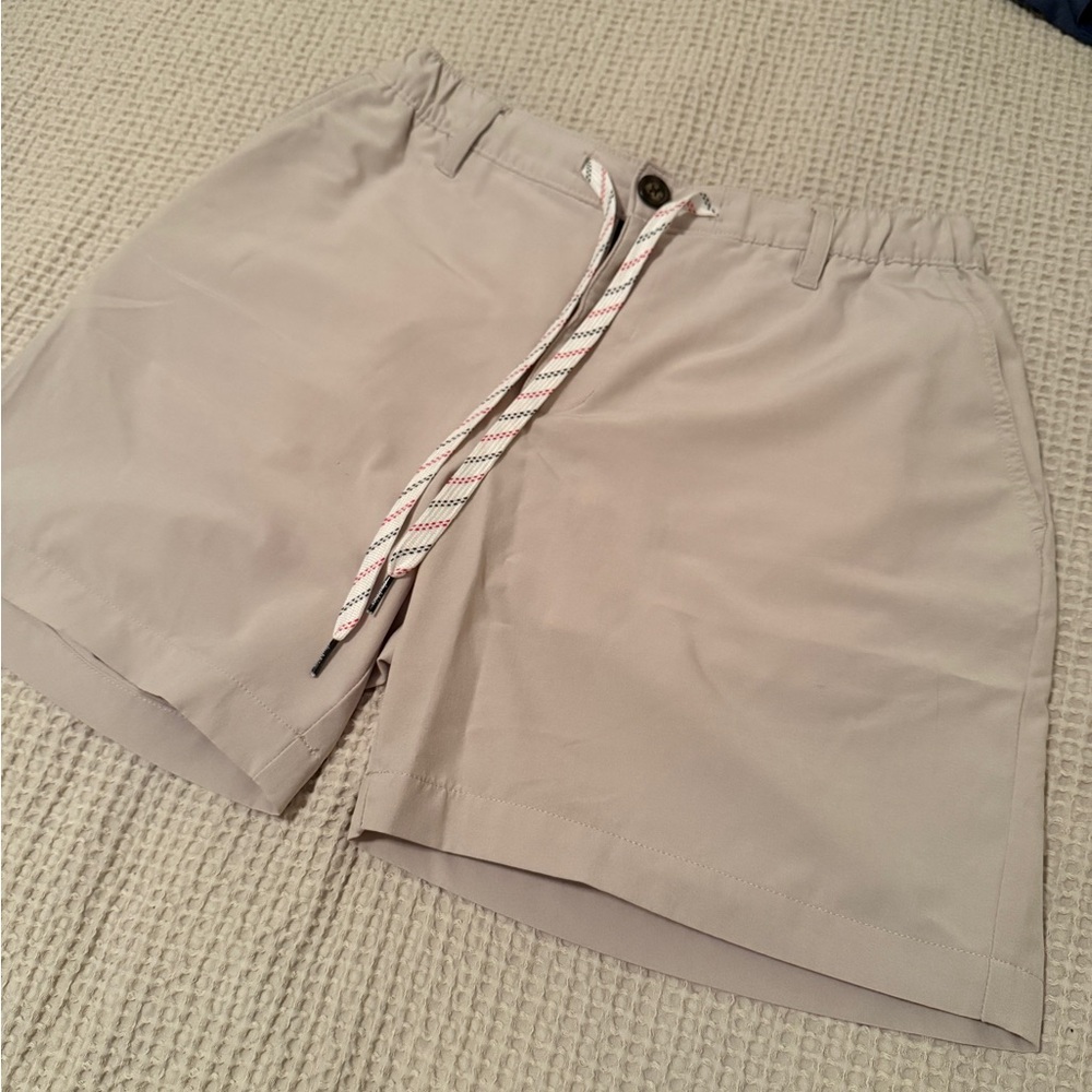 Chubbies “The Khakinators” Everywear Shorts - Medium, 6” inseam